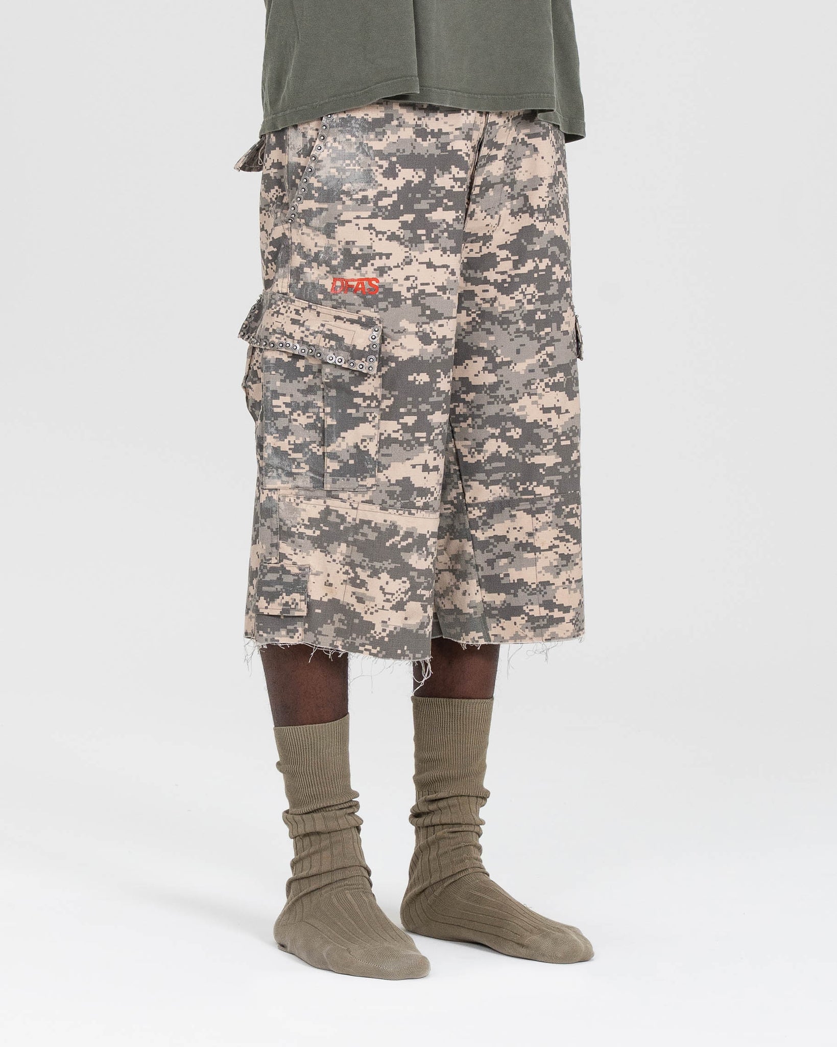 DFAS JHORTS DIGITAL GREY